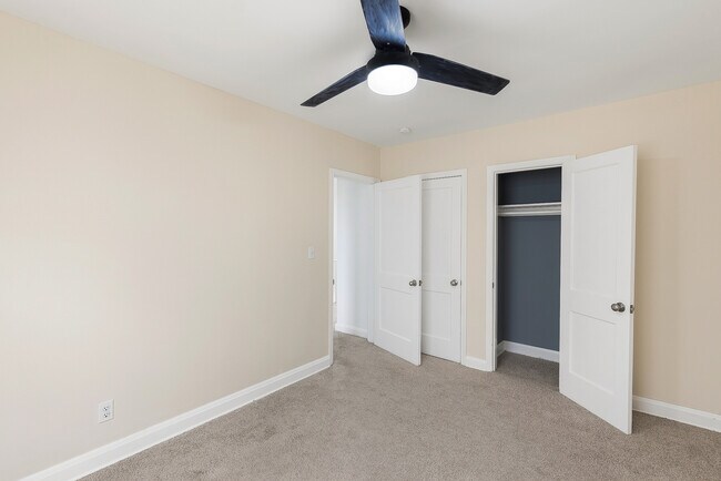 Building Photo - 8130 Kirkwall Ct