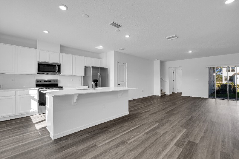 Building Photo - 16599 Barbours Crk Wy