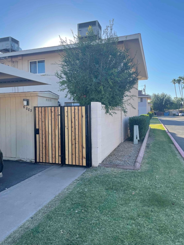 Building Photo - 6083 N Granite Reef Rd
