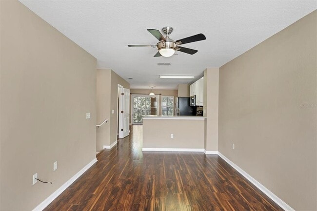 Building Photo - 7322 Black Walnut Way