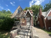 Building Photo - 13067 Wade St