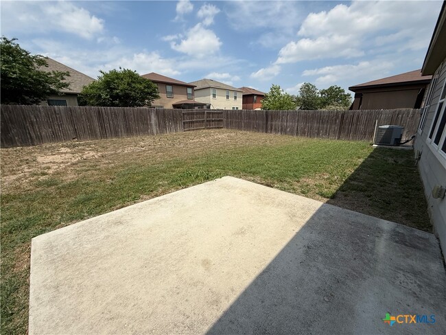 Building Photo - 2039 Stepping Stone