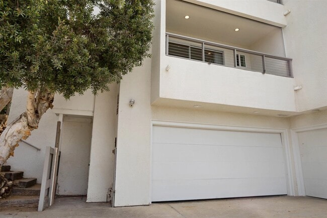 Building Photo - 1618 Haydn Dr