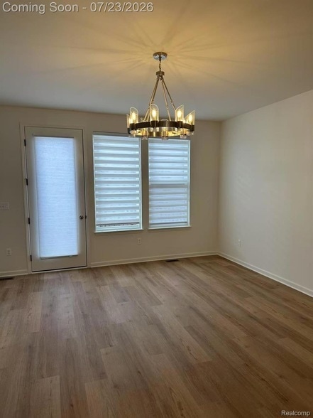 Building Photo - 3032 Hydrangea Ln
