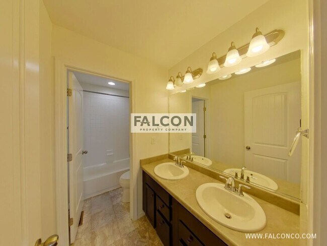 Building Photo - 7248 Jagged Rock Cir