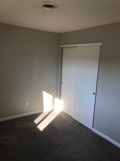 Building Photo - 3370 Winston Dr