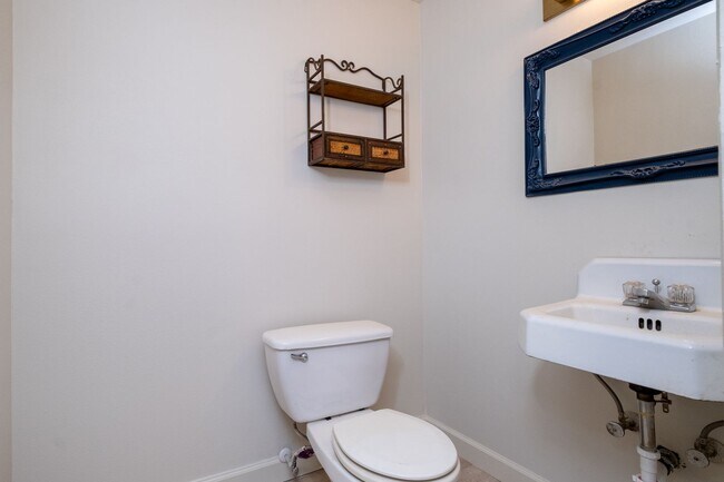 Building Photo - Park Hill Home with Original Details and Updated Kitchen