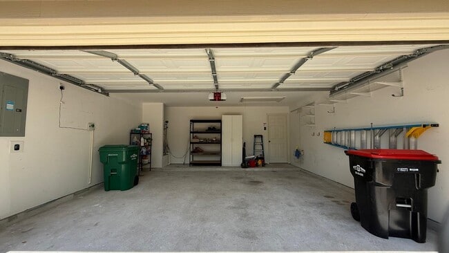 Building Photo - 23202 Prairie Lily Ln