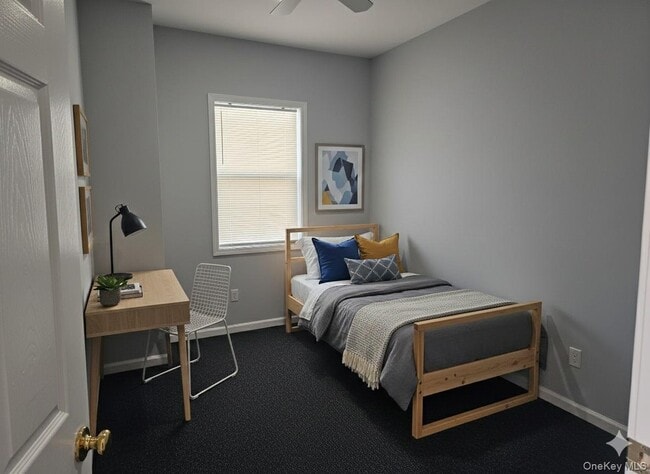 Building Photo - 10 Burnside Ave