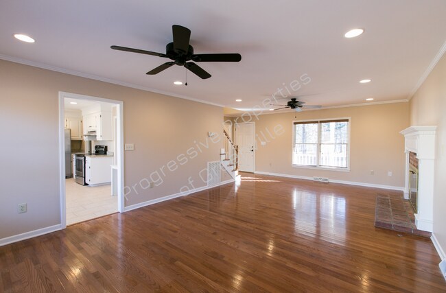 Building Photo - 124 Oak Grove Lake Rd