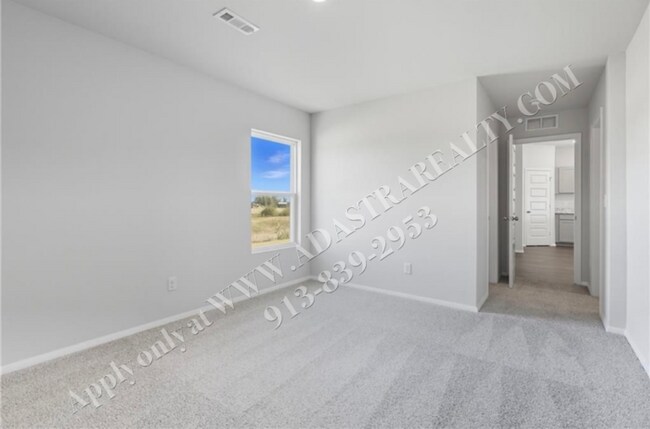 Building Photo - Brand New!! 3 Bed 2 Bath Home in Edgerton-Available NOW!!