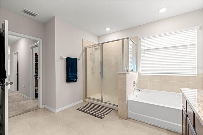 Building Photo - 8142 SW 59th Ave