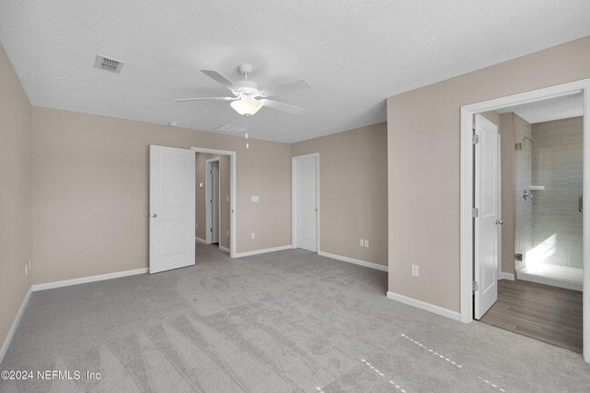 Building Photo - 12811 Josslyn Ln