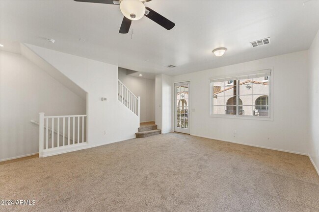 Building Photo - 3636 E Edna Dr