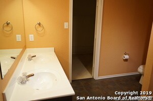 Building Photo - 9923 Amber Ledge