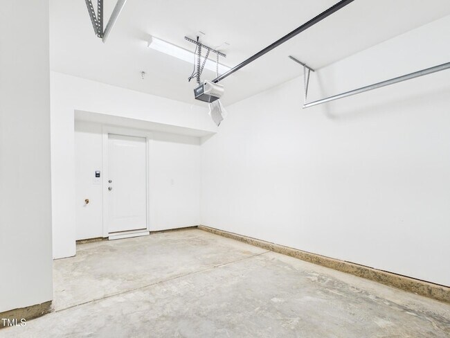 Building Photo - 1259 Shaw View Aly