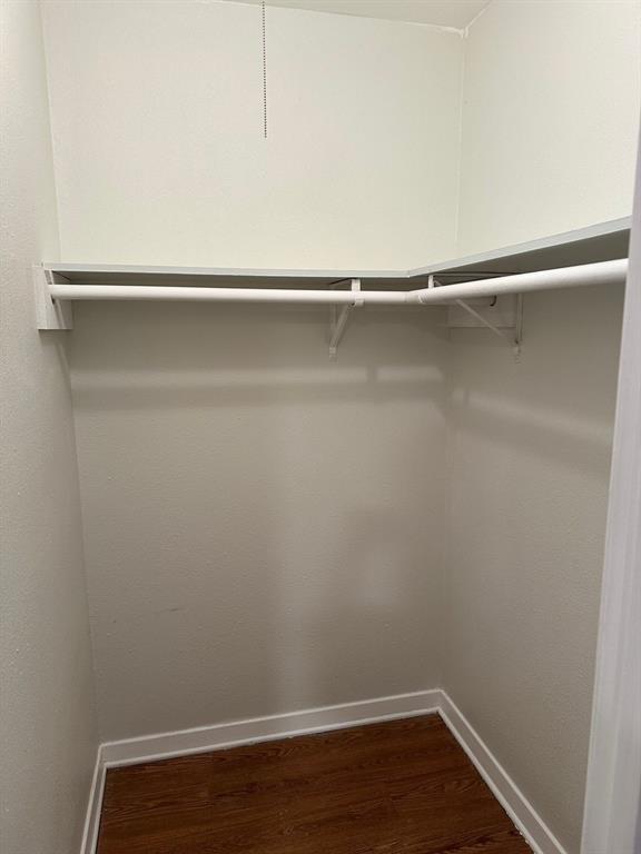 Building Photo - 2514 W 12th St