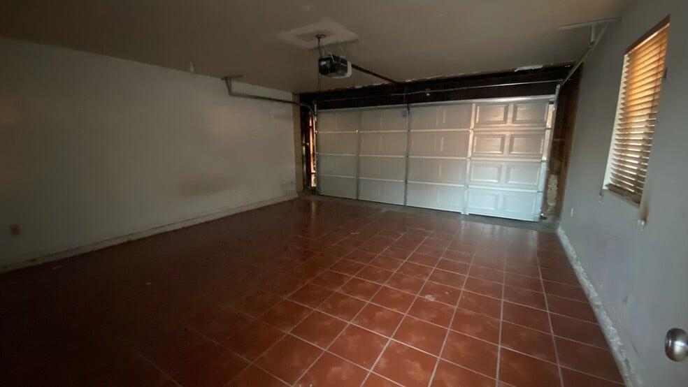 Building Photo - 1542 marine ave