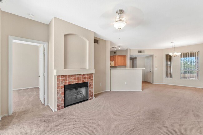 Building Photo - 7139 S Durango Dr