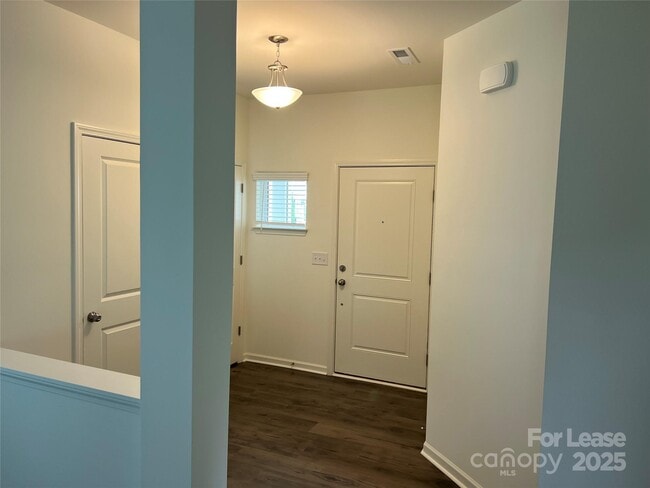 Building Photo - 1274 Scotch Meadows Loop