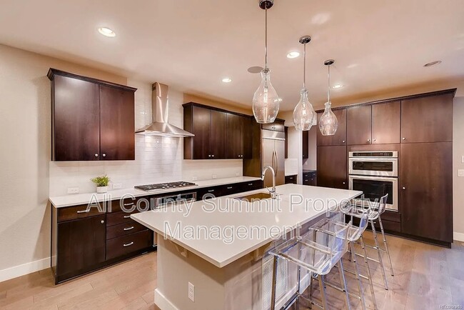 Building Photo - 1112 S Grant St