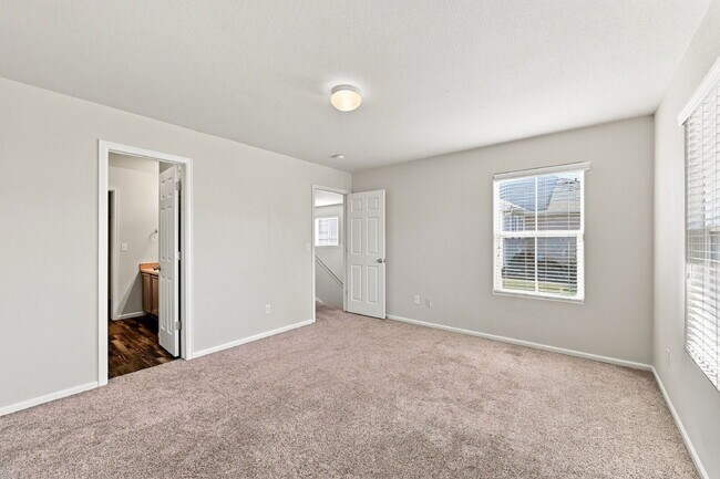 Building Photo - $2,040.95 with $300 Off the first month's rent - 2 Beds, 2.5 Baths, Townhome in Fountain with 2-C...