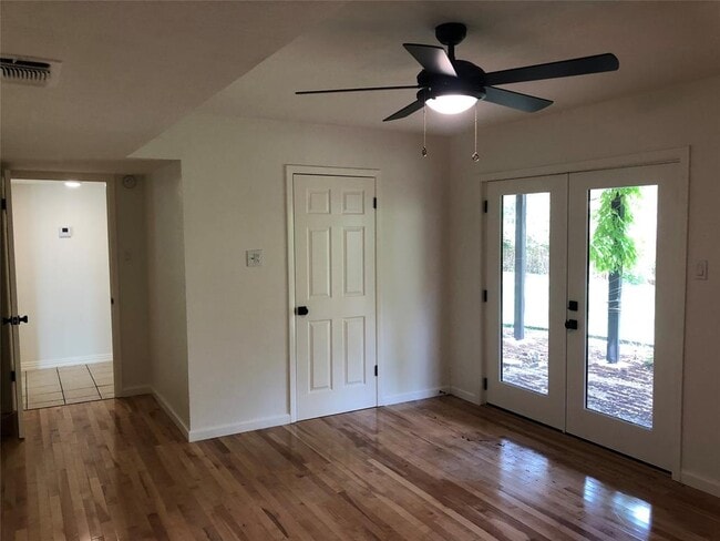 Building Photo - 809 Malabar St
