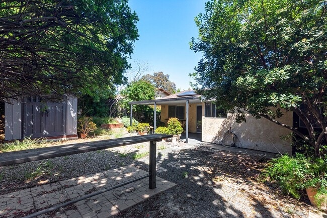 Building Photo - Charming 2BR Home in 55+ Oceanside Community with Solar & In-Unit Laundry