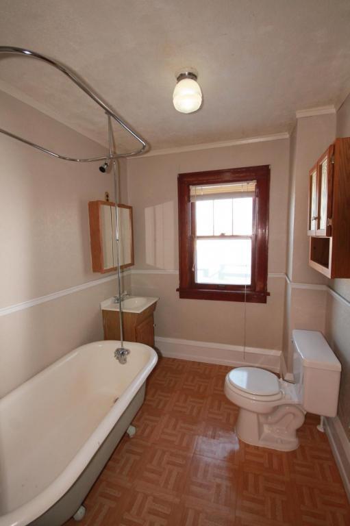 Building Photo - 910 / 912 N 4th St