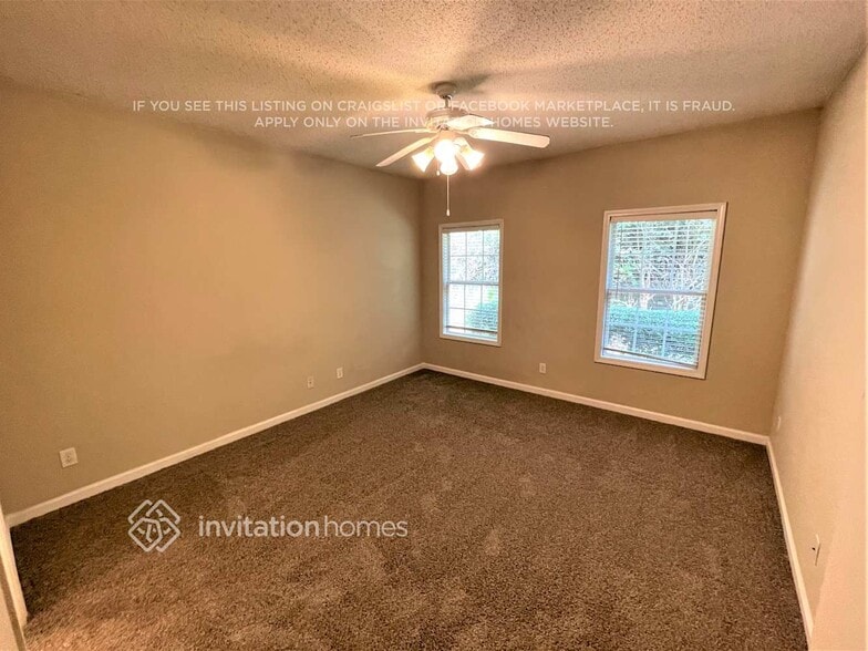 Building Photo - 102 Brookview Ct