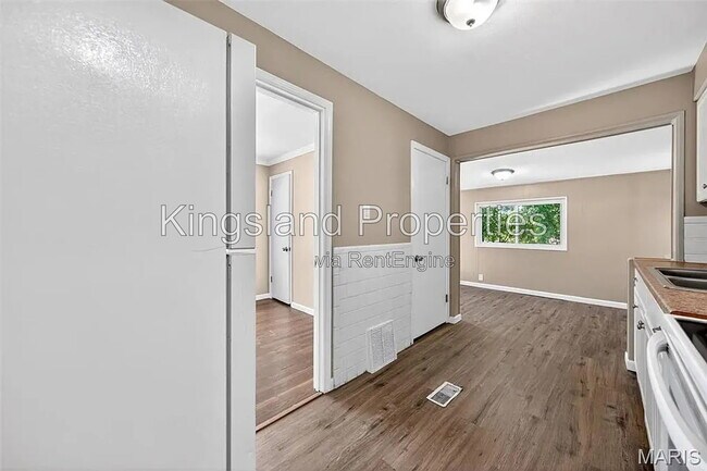 Building Photo - 1236 Bliss Dr