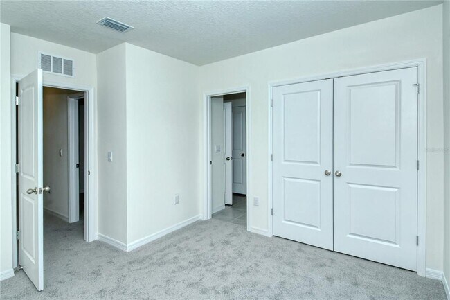 Building Photo - 11419 Planetree Pl