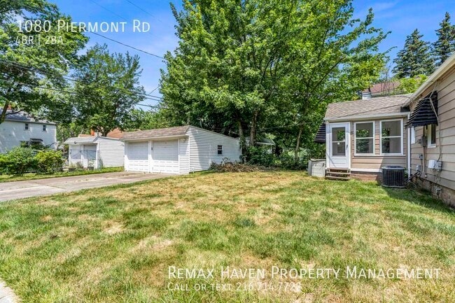 Building Photo - 1080 Piermont Rd