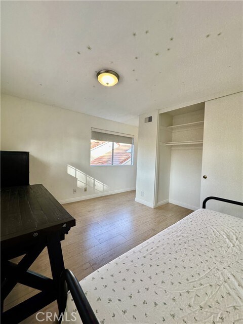 Building Photo - 19 Dartmouth