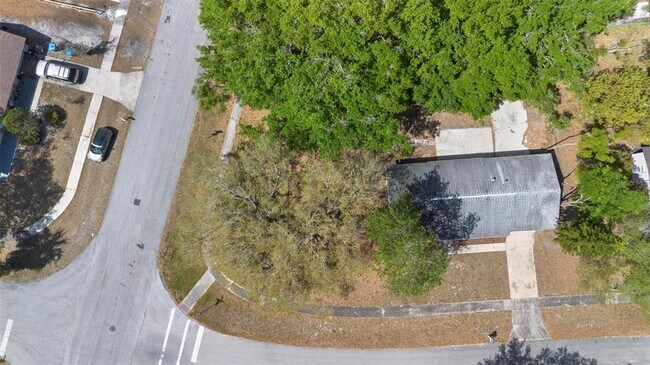 Building Photo - 2240 Conway Dr