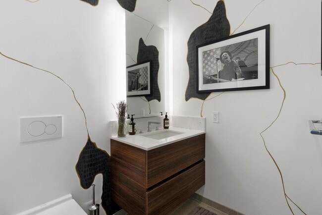 Building Photo - 280 Spear St