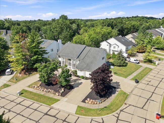Building Photo - 6122 Trailwood Ln