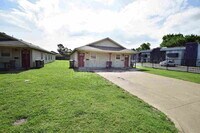 Building Photo - 6023 S Madison Pl E