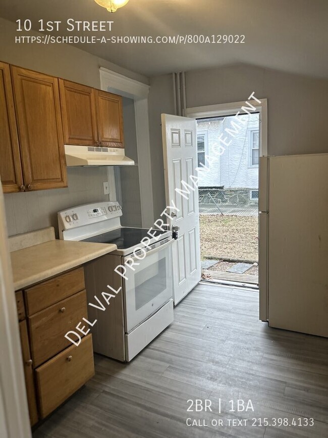 Building Photo - Spacious 2-Bedroom 1st-Floor Apartment for...