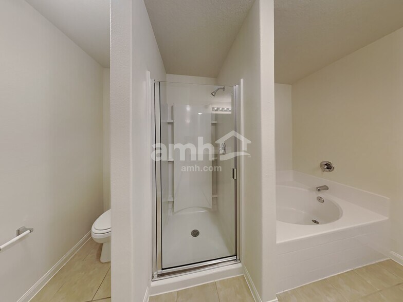 Building Photo - 22422 Bauer Canyon Dr