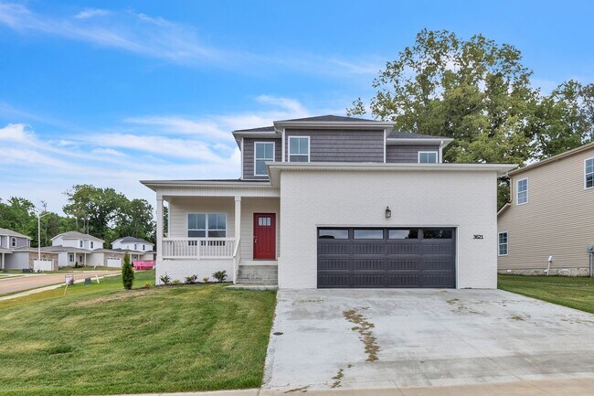 Building Photo - 1 Month Free! New Construction Ruby Floor ...