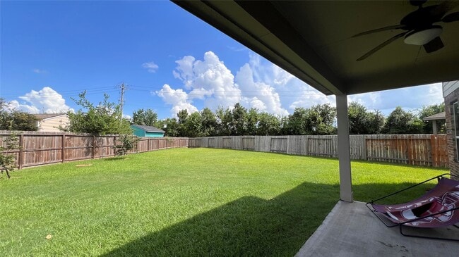 Building Photo - 10831 Wall Fern Way