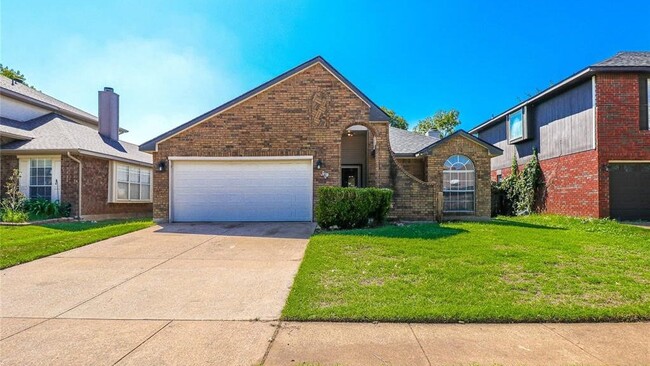 Building Photo - 8612 Brushy Creek Trail