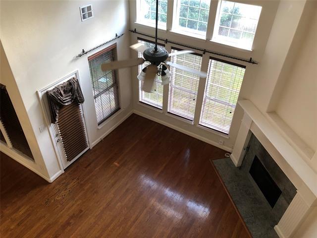 Building Photo - 2521 Briarcrest Dr