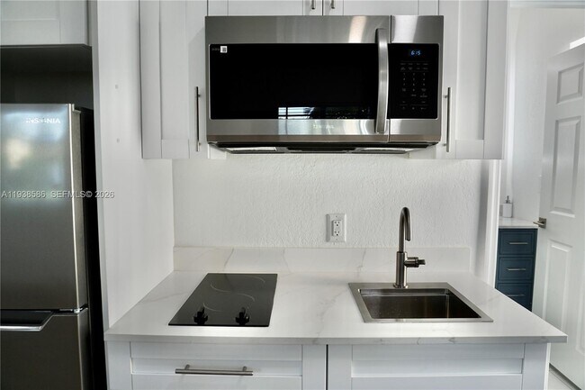 Building Photo - 15762 SW 102nd St