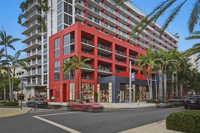Building Photo - 90 NE 32nd St