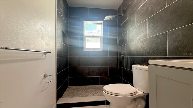 Building Photo - 13427 Heron Cove Dr