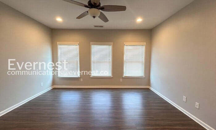 Building Photo - 764 Cady Way