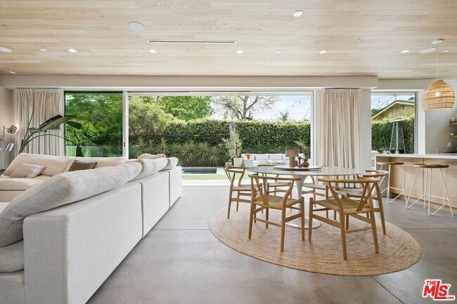 Building Photo - 1310 Preston Wy