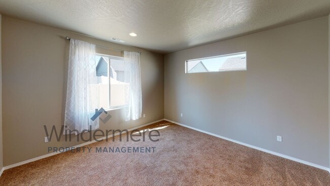 Building Photo - 1309 S W Virginia St